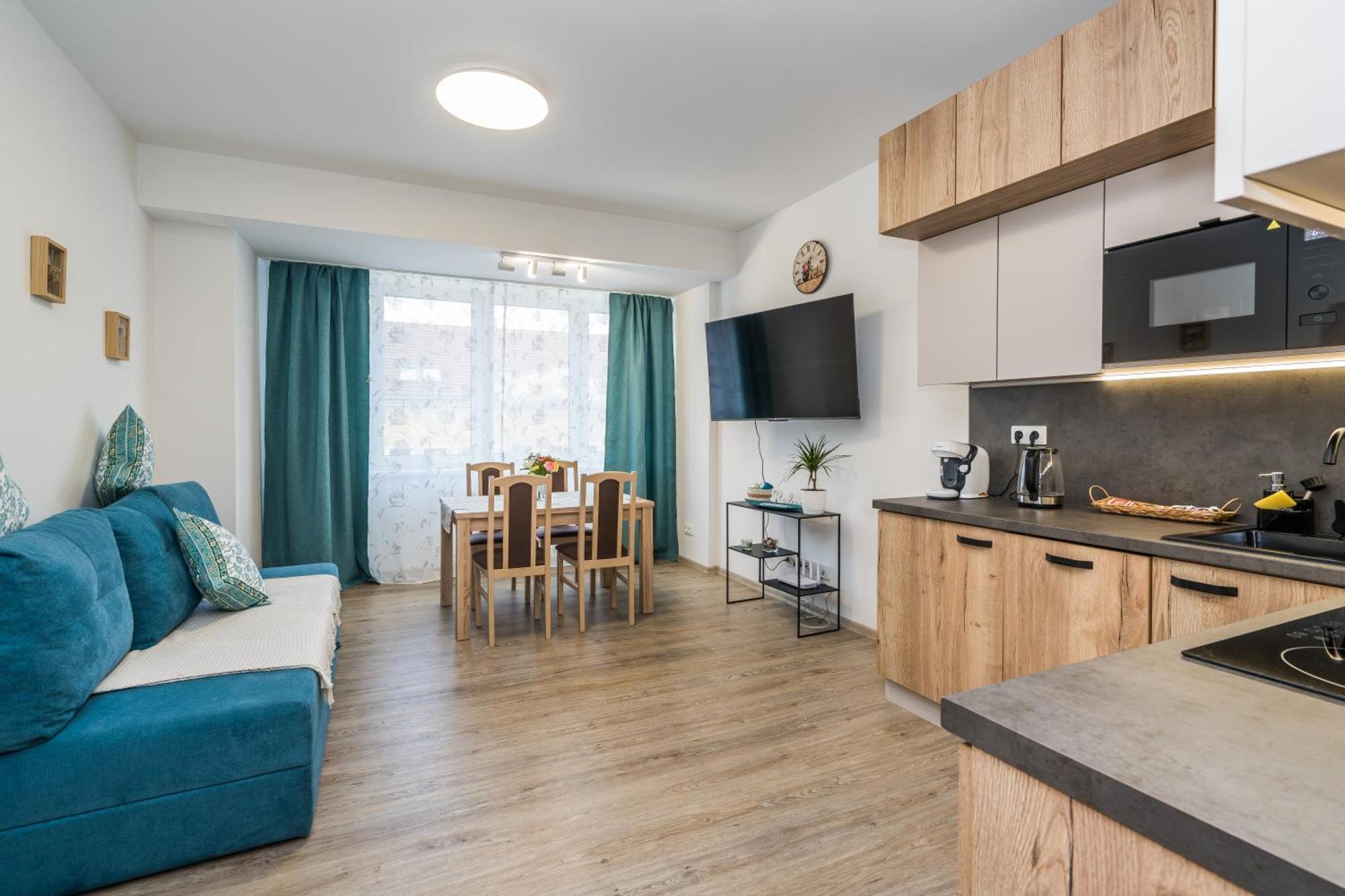 Perla Hradce 302 Apartment Hradec Kralove Ngoại thất bức ảnh