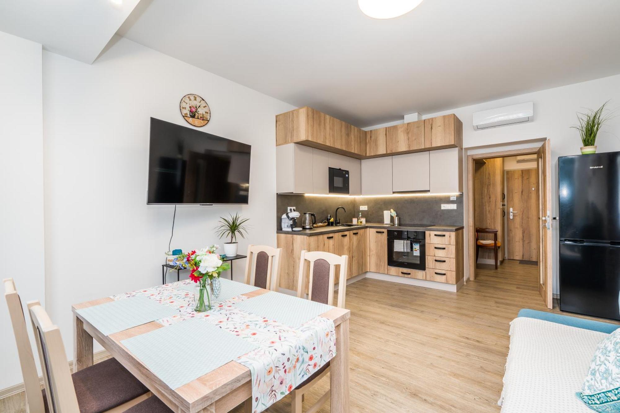 Perla Hradce 302 Apartment Hradec Kralove Ngoại thất bức ảnh