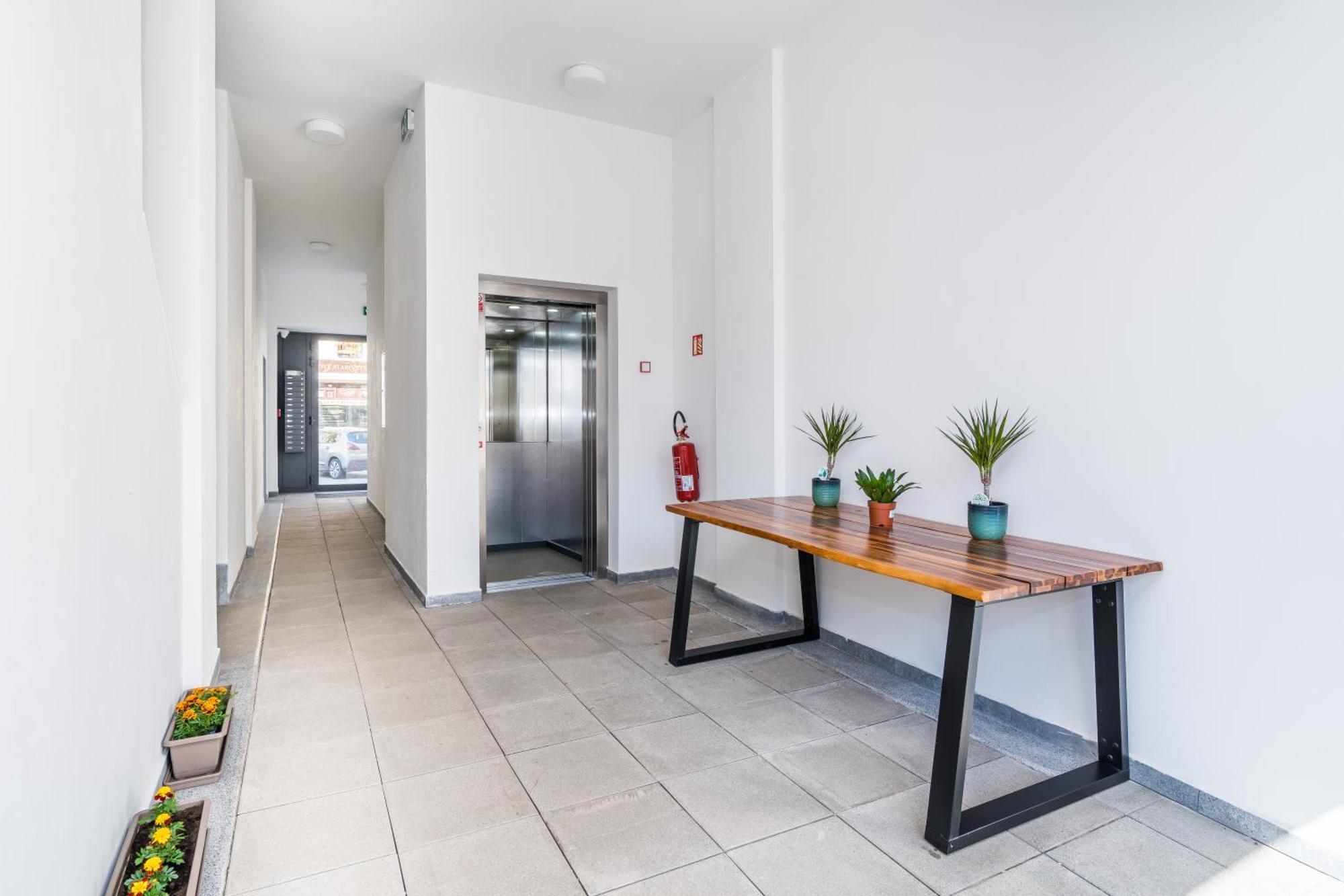 Perla Hradce 302 Apartment Hradec Kralove Ngoại thất bức ảnh