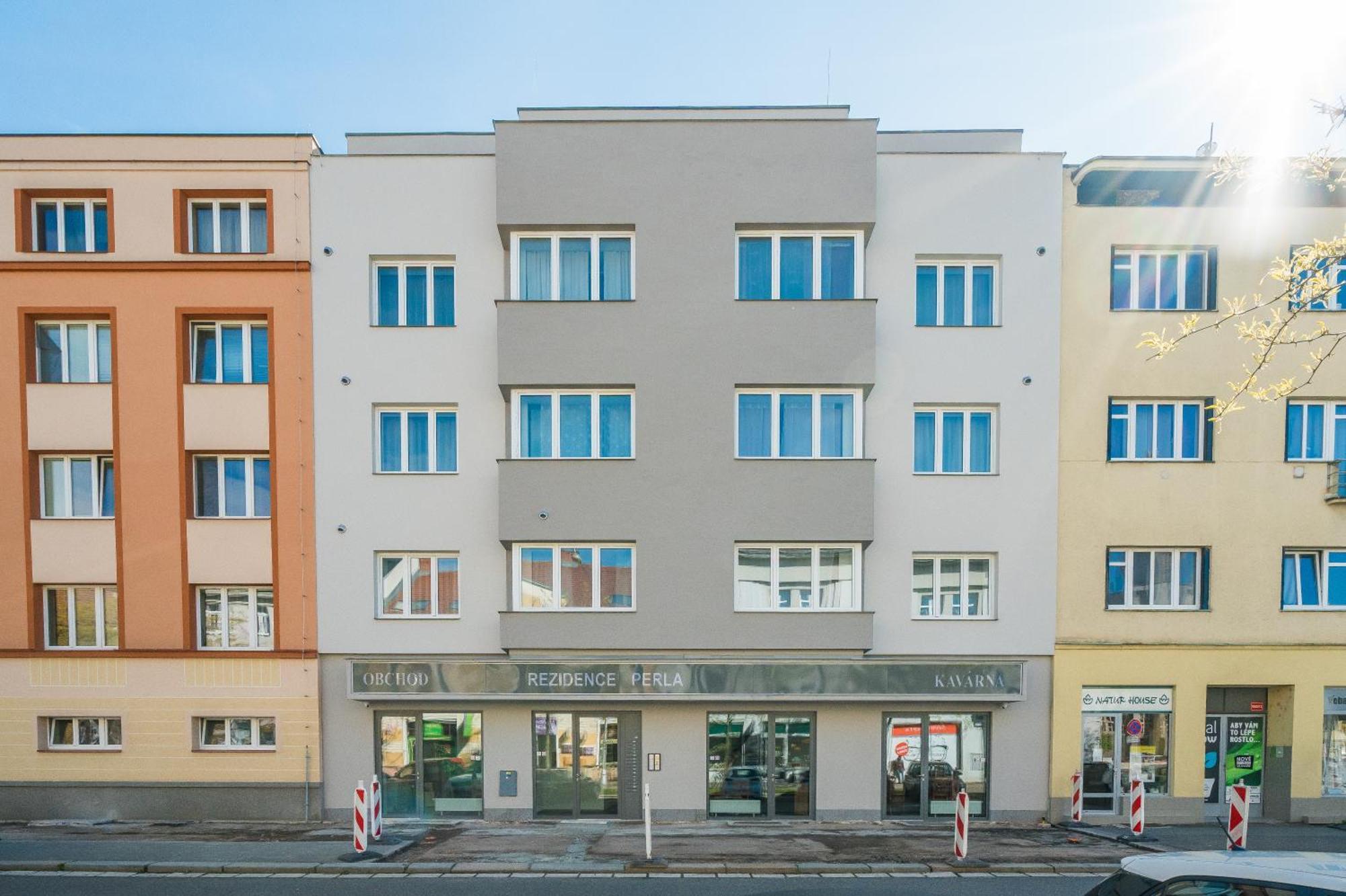 Perla Hradce 302 Apartment Hradec Kralove Ngoại thất bức ảnh